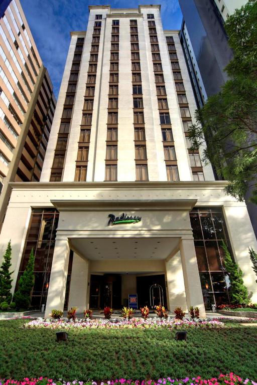  Radisson Hotel Curitiba