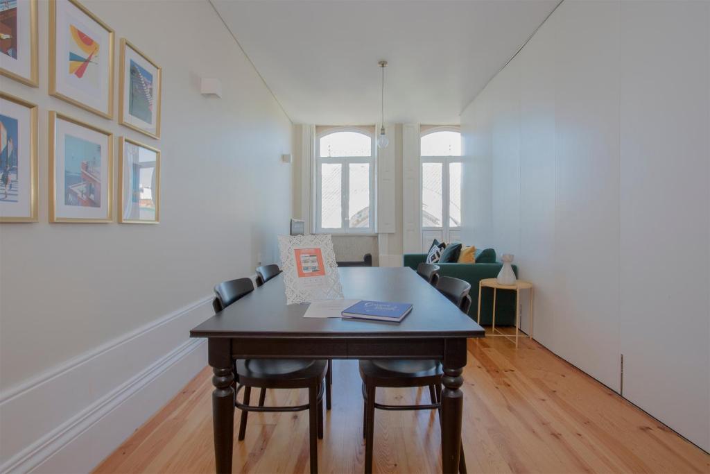 Liiiving In Porto | Bolhão Market Apartments