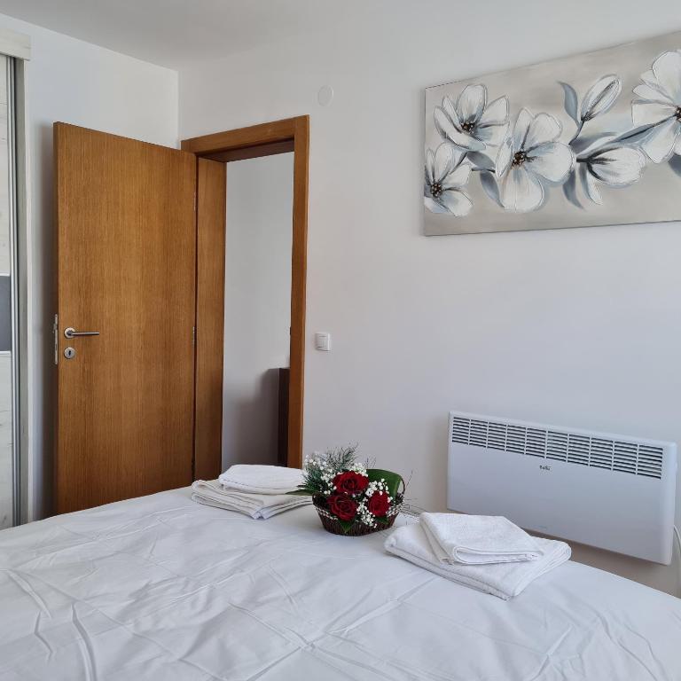 Postel nebo postele na pokoji v ubytování Apartman TIM LUX 2