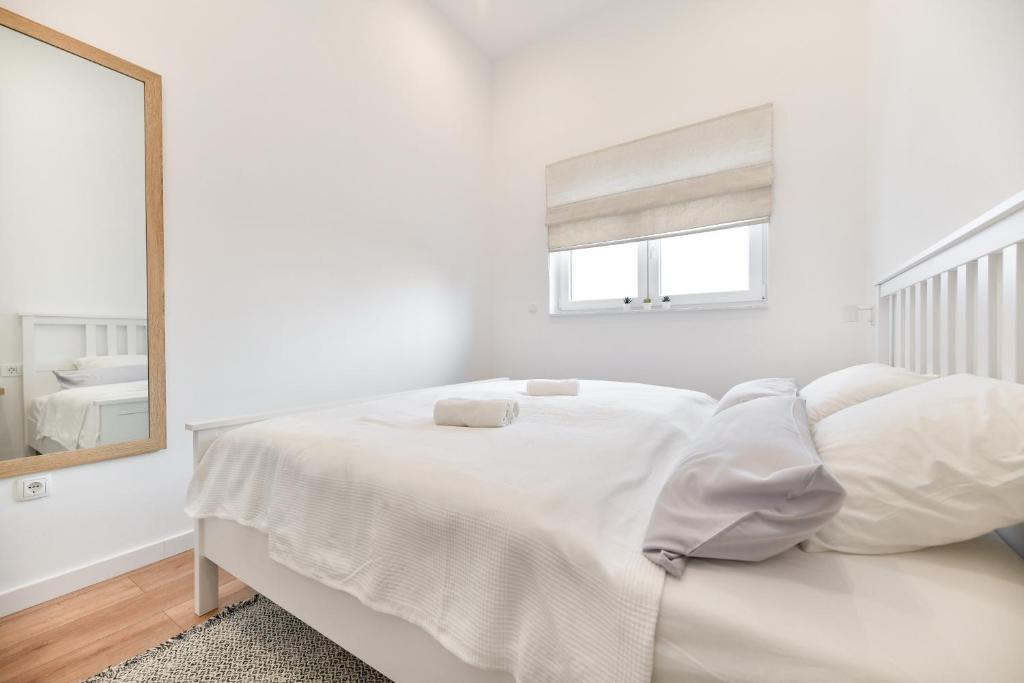 Posteľ alebo postele v izbe v ubytovaní Wonderful Holiday House Bruno with heated pool