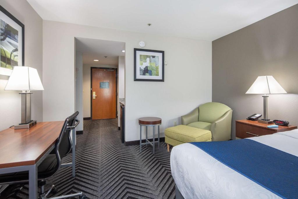 Best Western Inn & Suites San Mateo - San Francisco Airport photo