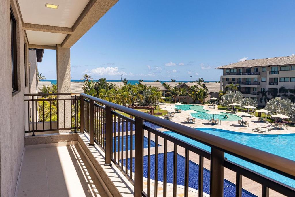  Apartamento Luxo Muro Alto - 3 QTS - Beira-mar - Piscina - Até 8 pessoas - Condomínio de Alto Padrão