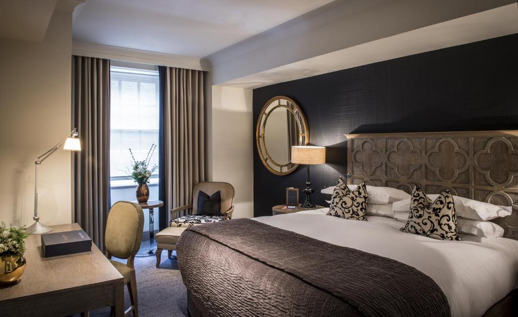 The Bloomsbury Hotel - Resim 42