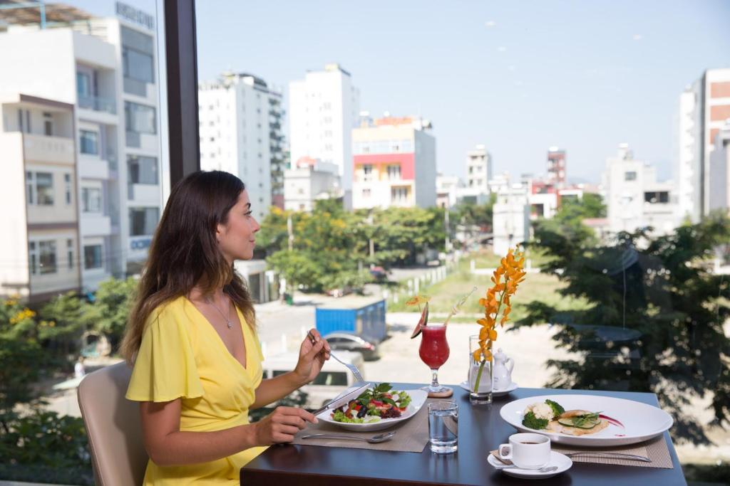 Nápoje v ubytování Golden Line Hotel Danang