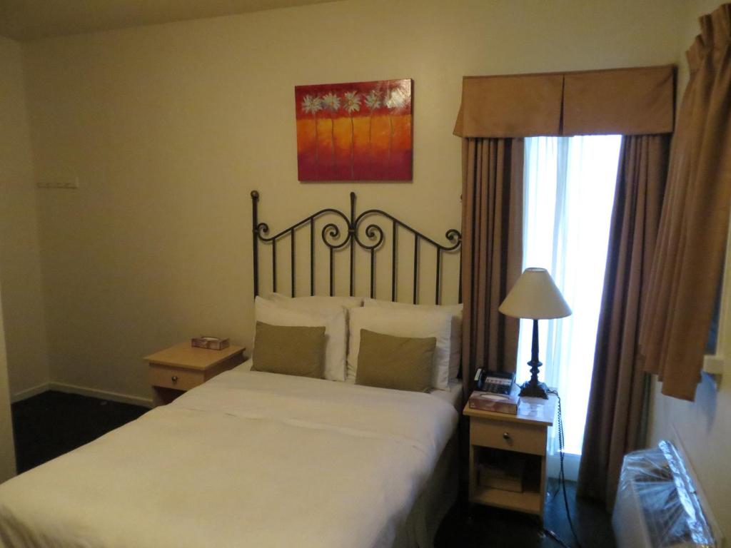 Victoria's Mansion Guest House - Resim 26