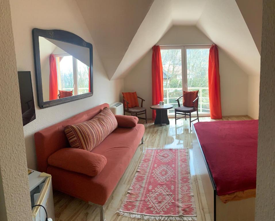Tündérszikla Panzió - Luxe Tweepersoonskamer Met Extra Bed