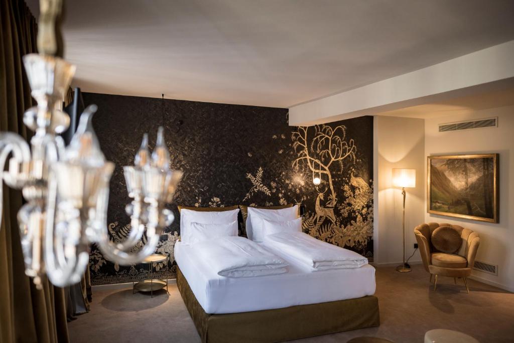 Altstadthotel Weisses Kreuz - Resim 38