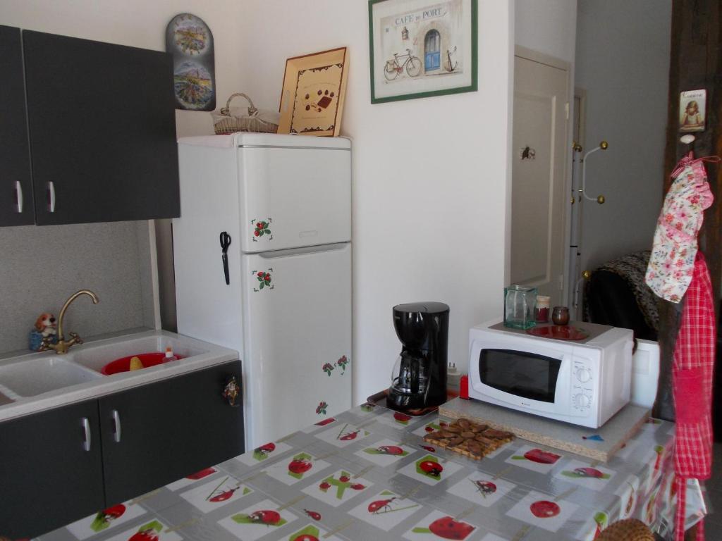 Au Soleil Levant Homestay - 12