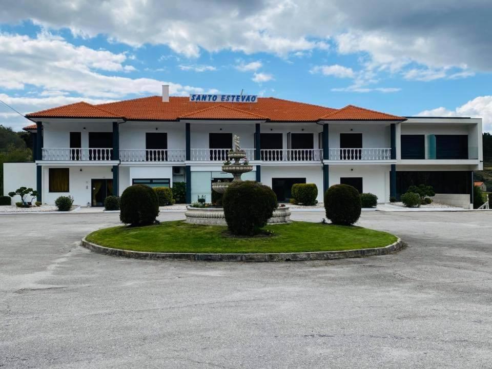 Hostel Residencial Restaurante E Pizaria Santo Estevao Aguiar Da Beira Portugal Booking Com
