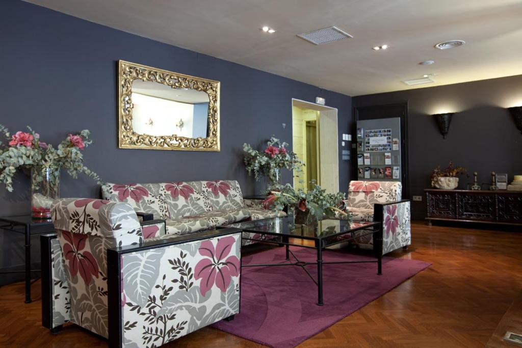 Hotel Moderno Puerta del Sol - Resim 31