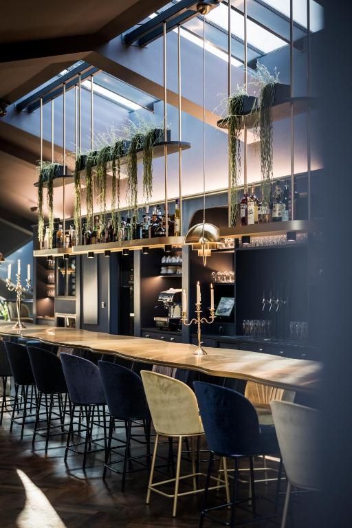 Altstadthotel Weisses Kreuz - Resim 45