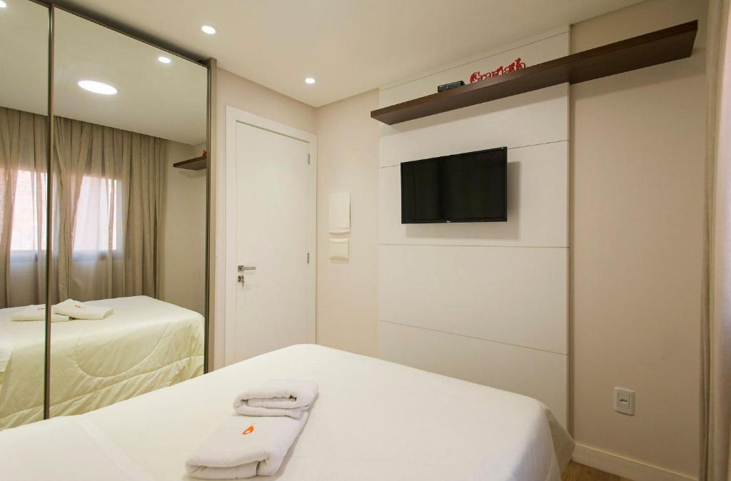  ALLURE 203 - 2 DORM. JUNTO AO LAGO DO NATAL LUZ!