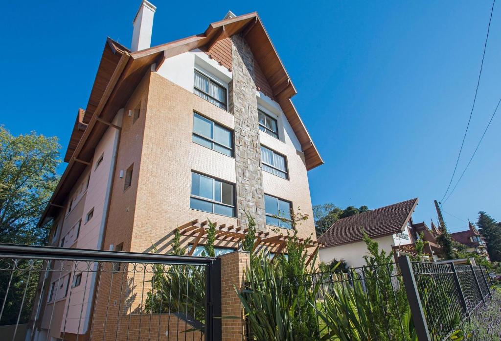  ALLURE 203 - 2 DORM. JUNTO AO LAGO DO NATAL LUZ!