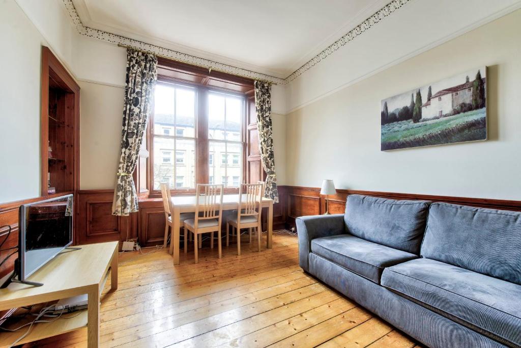 GuestReady - Revamped 2BR Flat in Newington near Uni of Edinburgh