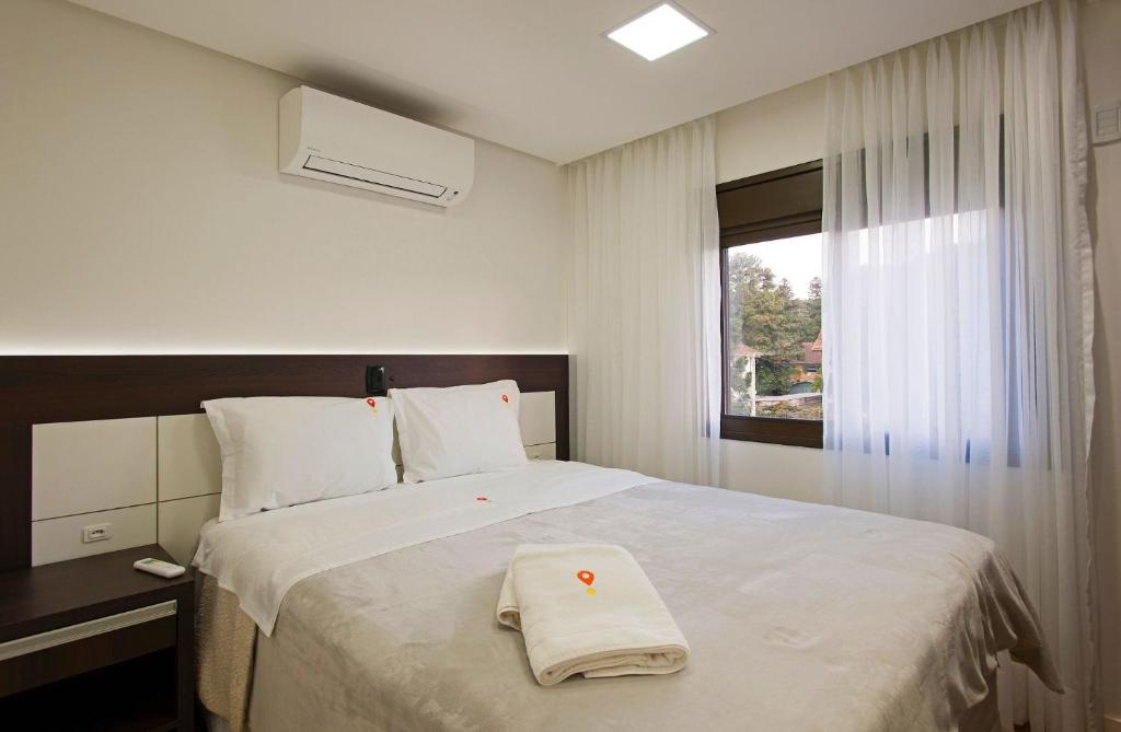  ALLURE 401 - 2 SUÍTES (11 PAX) AV. DAS HORTÊNSIAS!