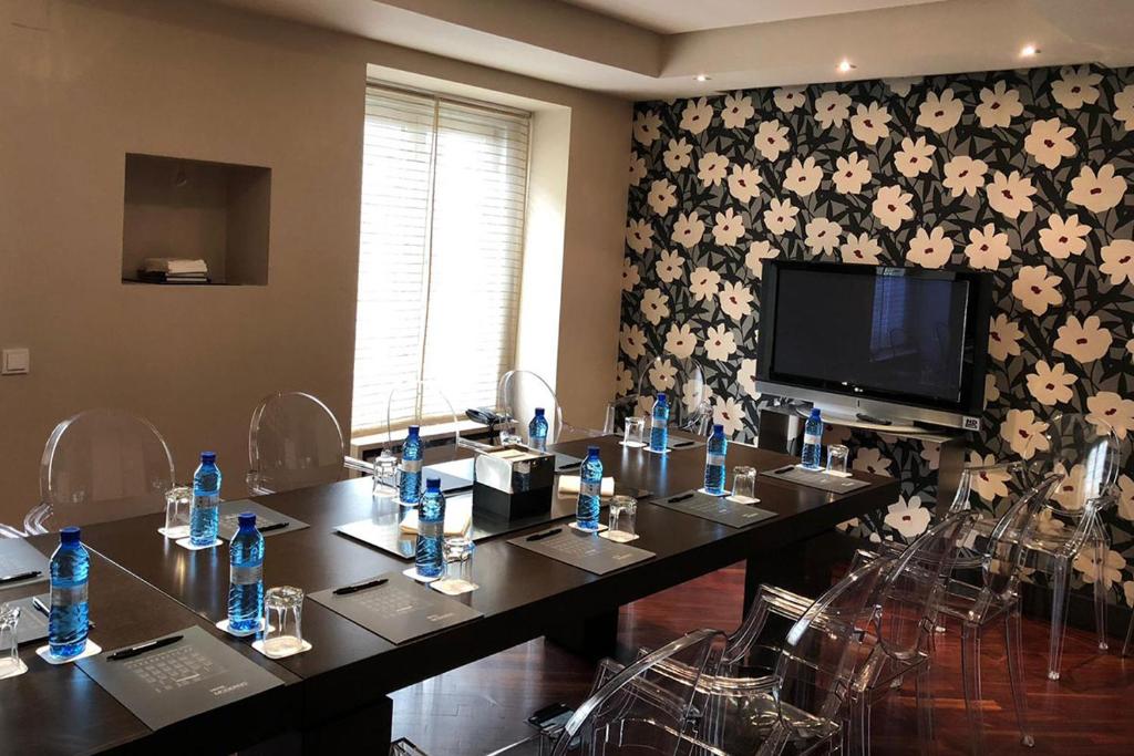 Hotel Moderno Puerta del Sol - Resim 43