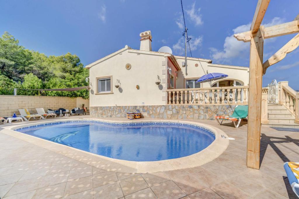 Bazén v ubytování Villa Atlas by Villa Plus nebo v jeho okolí