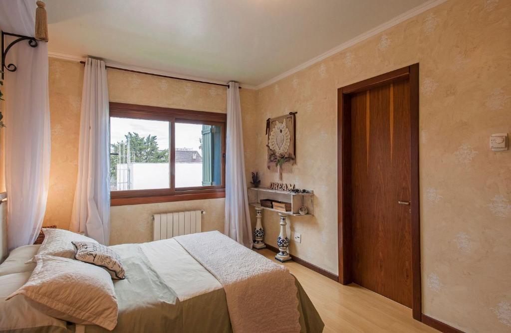 ALMERIS PECIN 304 - 3 DORMITÓRIOS JUNTO À RUA COBERTA!  ALMERIS PECIN 304 - 3 DORMITÓRIOS JUNTO À RUA COBERTA!