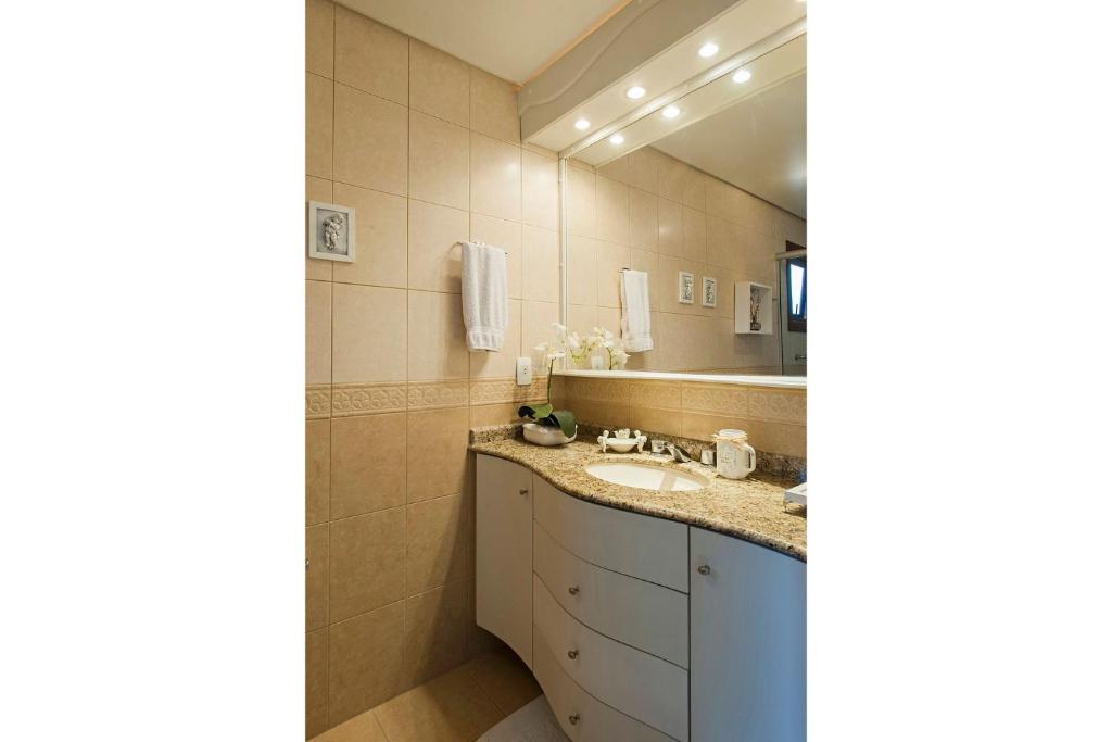 ALMERIS PECIN 304 - 3 DORMITÓRIOS JUNTO À RUA COBERTA!  ALMERIS PECIN 304 - 3 DORMITÓRIOS JUNTO À RUA COBERTA!