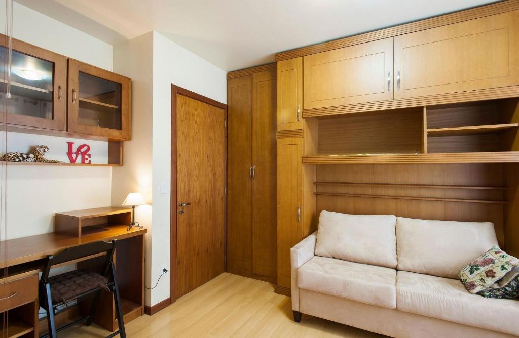 ALMERIS PECIN 304 - 3 DORMITÓRIOS JUNTO À RUA COBERTA!  ALMERIS PECIN 304 - 3 DORMITÓRIOS JUNTO À RUA COBERTA!