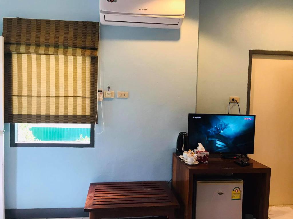 TV a/nebo společenská místnost v ubytování PTK BEACH