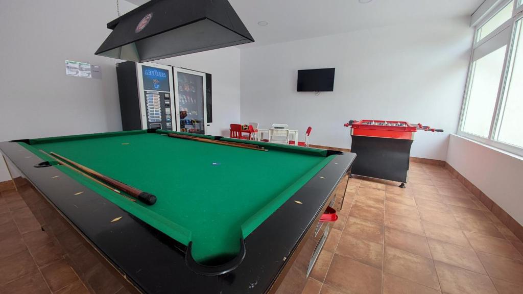 Biliár nebo kulečník v ubytování Hospedium Apartamentos Galitrips A Casa Da Reina