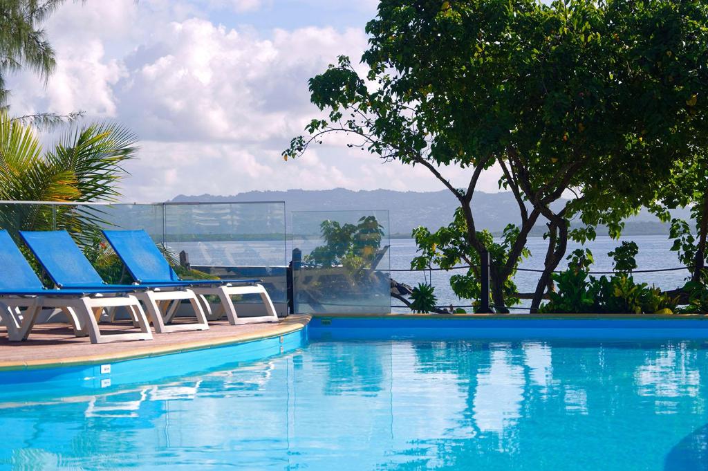 Bazén v ubytování Carayou Hotel & SPA nebo v jeho okolí