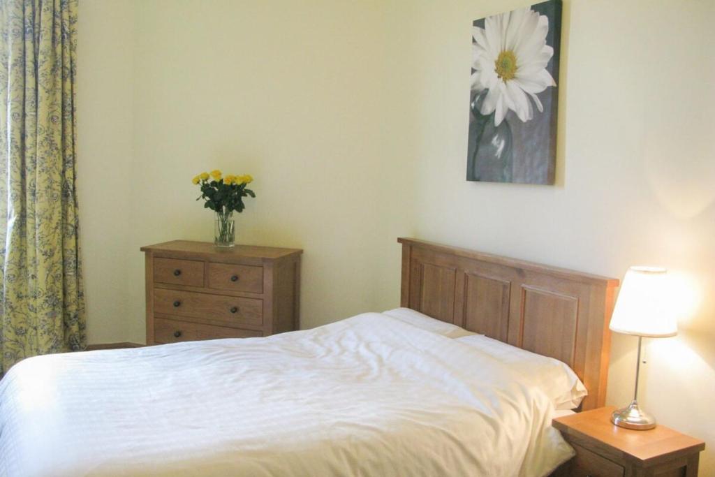 Spacious Homely Flat - Sleeps 6