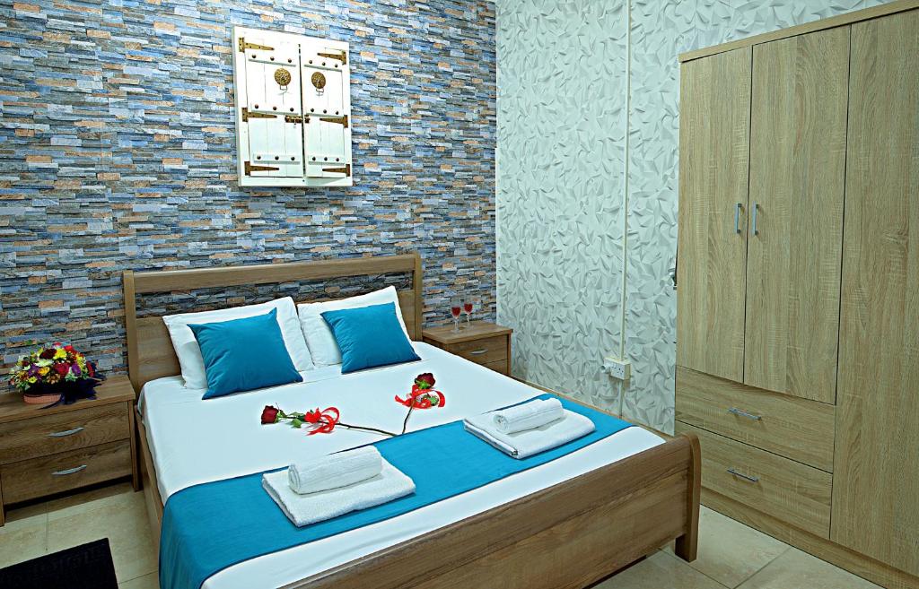 Pieris Apartments - Studio Di Famiglia