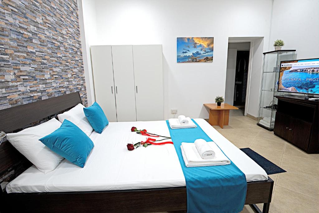 Pieris Apartments - Studio Di Famiglia