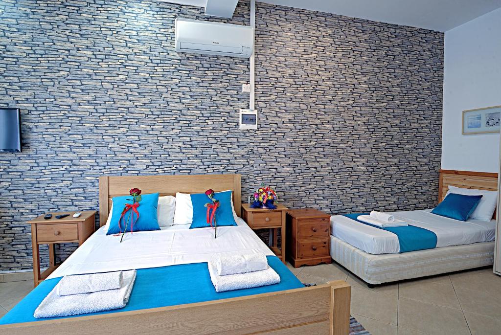 Pieris Apartments - Studio Standard