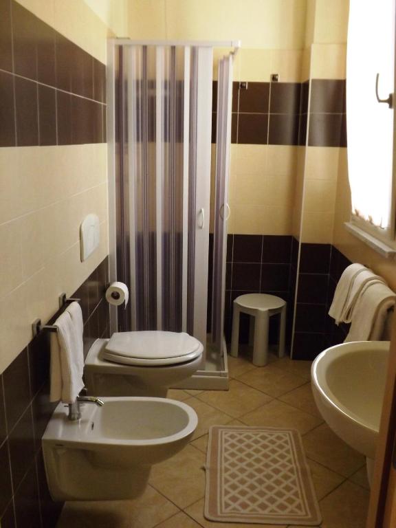 Koupelna v ubytování Hotel San Giuan