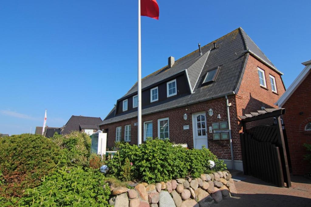 Afbeelding uit fotogalerij van Ferienwohnung Humboldt in Westerland