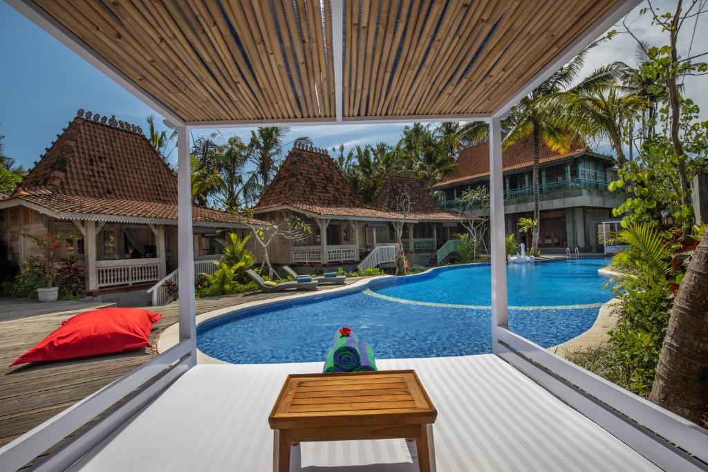 Bazén v ubytování Saba Villa by Sanga Sanga Hospitality nebo v jeho okolí