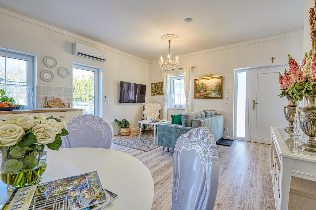 The Doors Boutique Apartments - Apartamento Con Terraza
