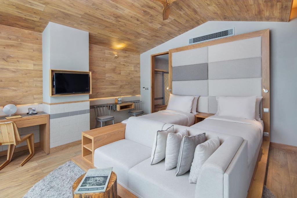 Fusion Suites Saigon - 11