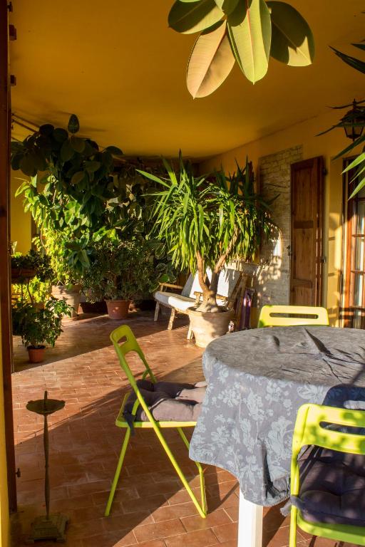 Posedenie v ubytovaní B&B Salvarosa