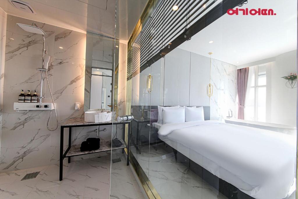 De Homme Hotel - Doble Habitación De Lujo Con Vista Al Mar