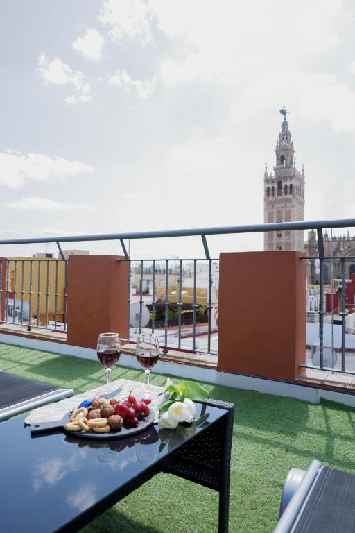 U-Sense Sevilla Santa Cruz, Seville, Spain - Booking.com