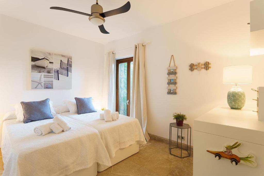 Finca Playa Llenaire, El Port – Updated 2023 Prices