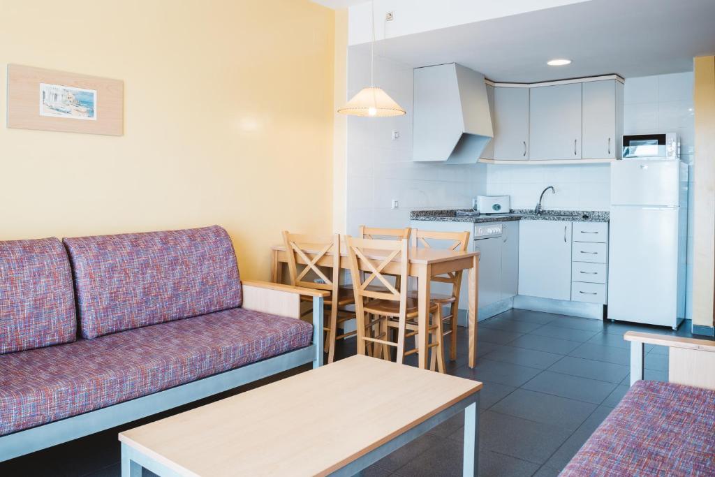 Apartamentos Turisticos Terralta - Resim 4