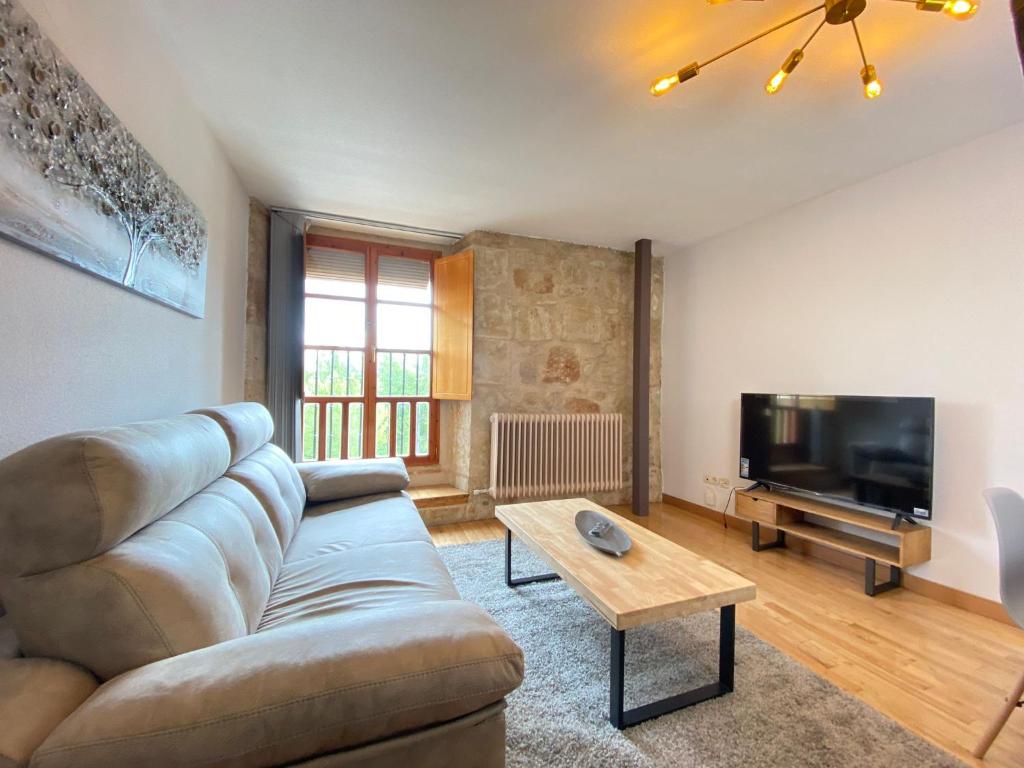 Acogedor apartamento Puente Romano !!! - Apartment Mit Zwei Schlafzimmern