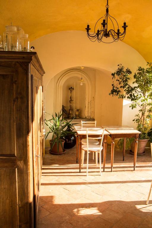 Fotografie z fotogalerie ubytování L'Aromatario v destinaci Neive
