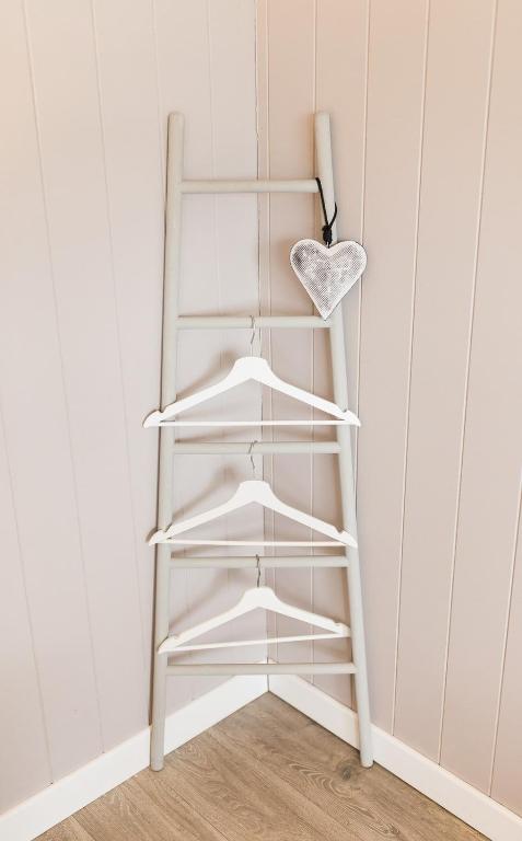 Sea View Snugs at Laggan - One-Bedroom Chalet - The Hive