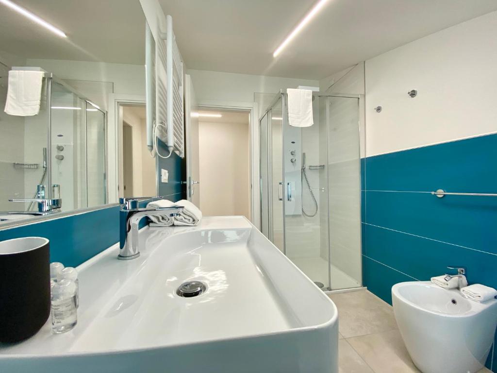EM Apartments - Apartment
