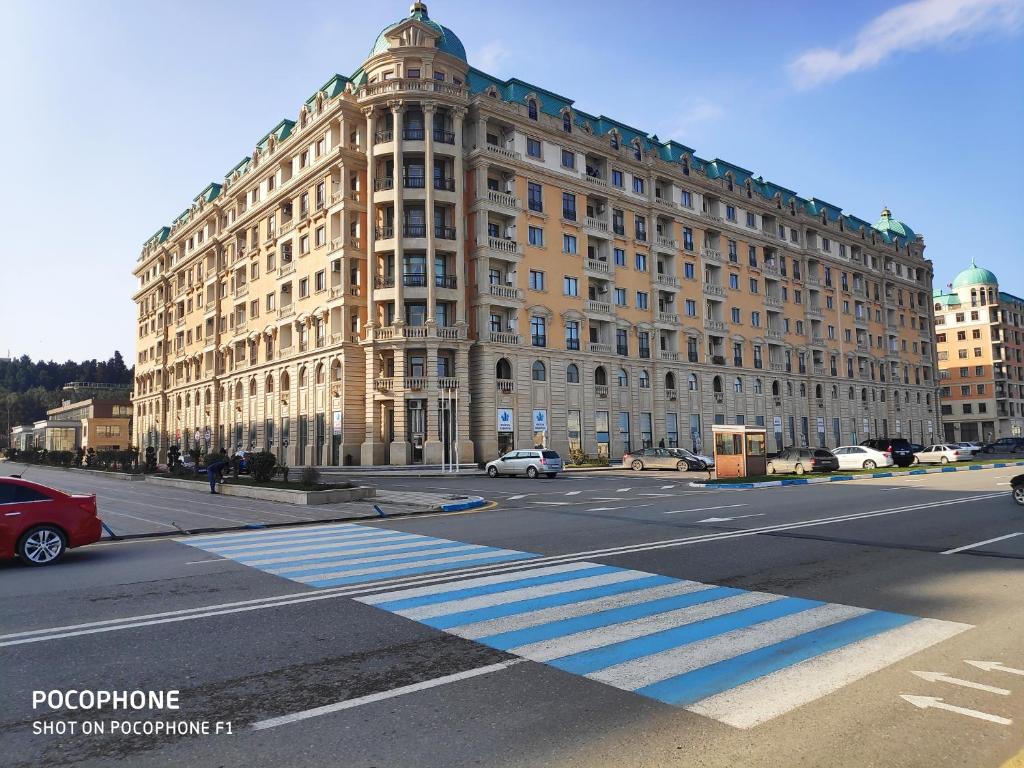Guest house boulevard 1