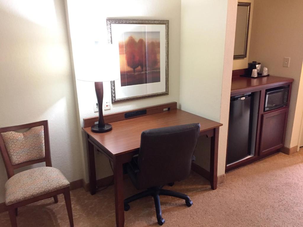 Country Inn & Suites by Radisson, Atlanta Downtown - Suite Queen D'une Chambre - Non-fumeurs