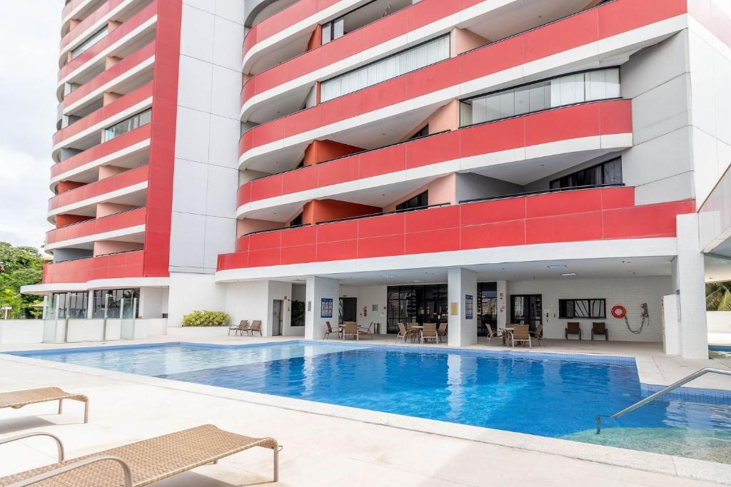  CA01 Flat Mercure Boulevard Side a 500m Salvador Shopping