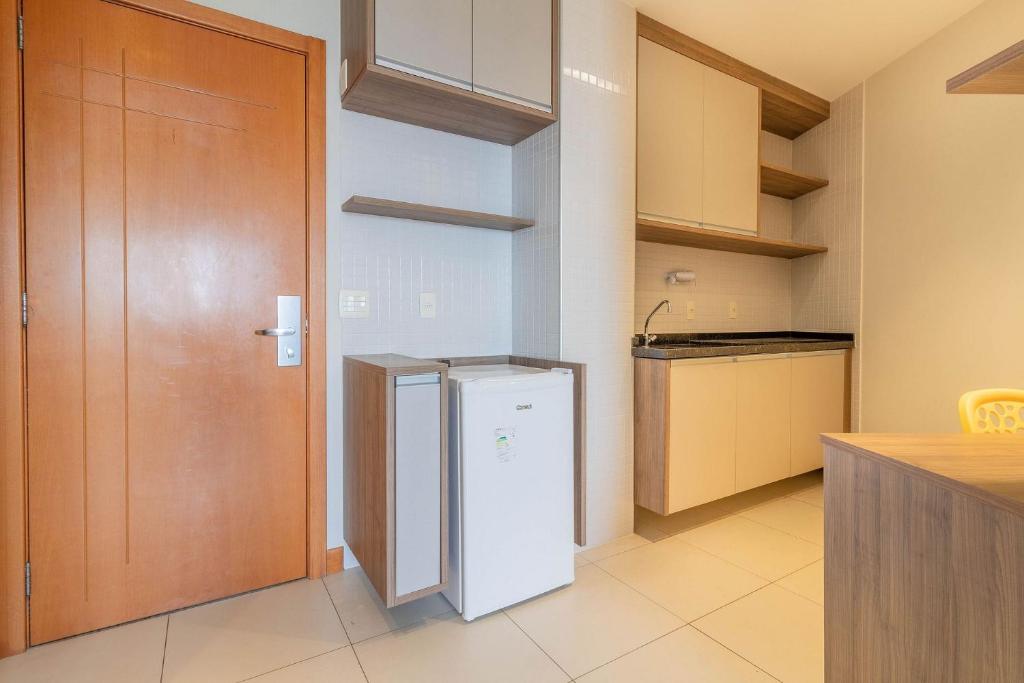  CA01 Flat Mercure Boulevard Side a 500m Salvador Shopping