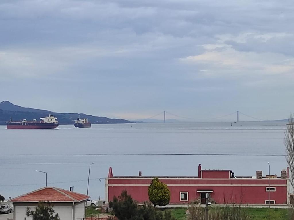 Bahçeli Konak - Pièce Triple Supérieure Avec Vue Sur La Mer